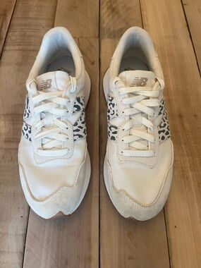 New Balance 237 Sea Salt Leopard Women Size 9B (WS237PJ)